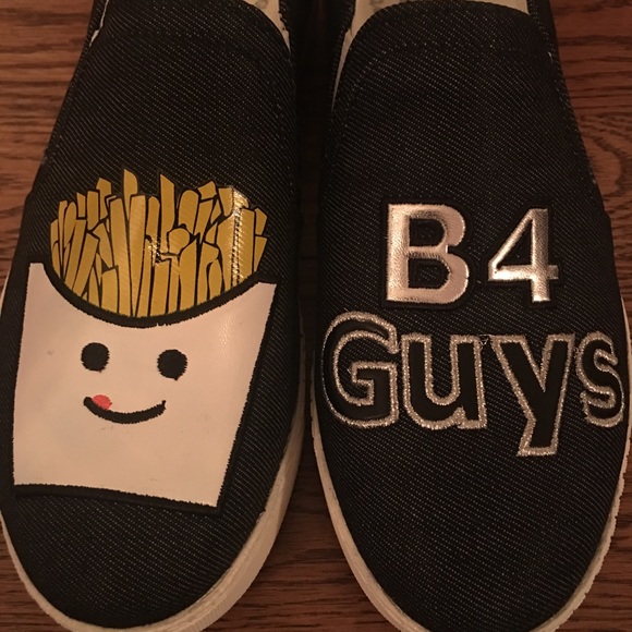 New in Box Circus by Sam Edelman Sneakers - Picture 3 of 5